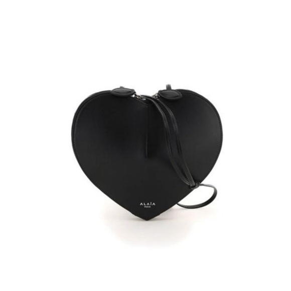 Meet your Posher, Purse Addict - Picture 1 of 1